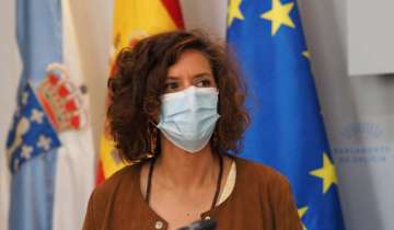 Leticia Gallego acusa ao goberno galego de sobresaturar aos servizos sanitarios con funcións alleas á saúde pública