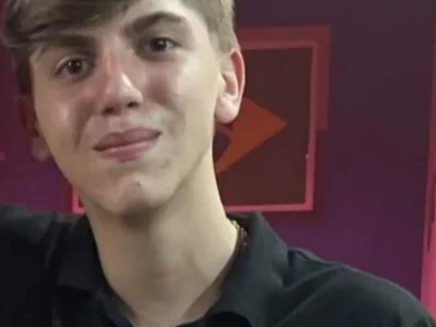 Biz usada em execução de jovem é achada abandonada em mata