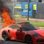 Pai e filho escapam de incêndio em Porsche de R$ 1 milhão